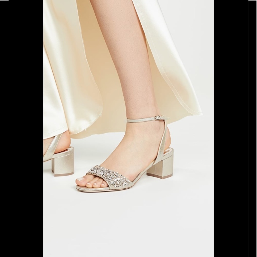 New Badgley Mischka Ivanna Heeled Sandal size 6
